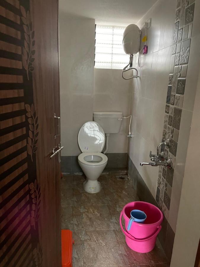 Shree Sadguru Krupa Yatri Niwas Kolhapur Exterior foto