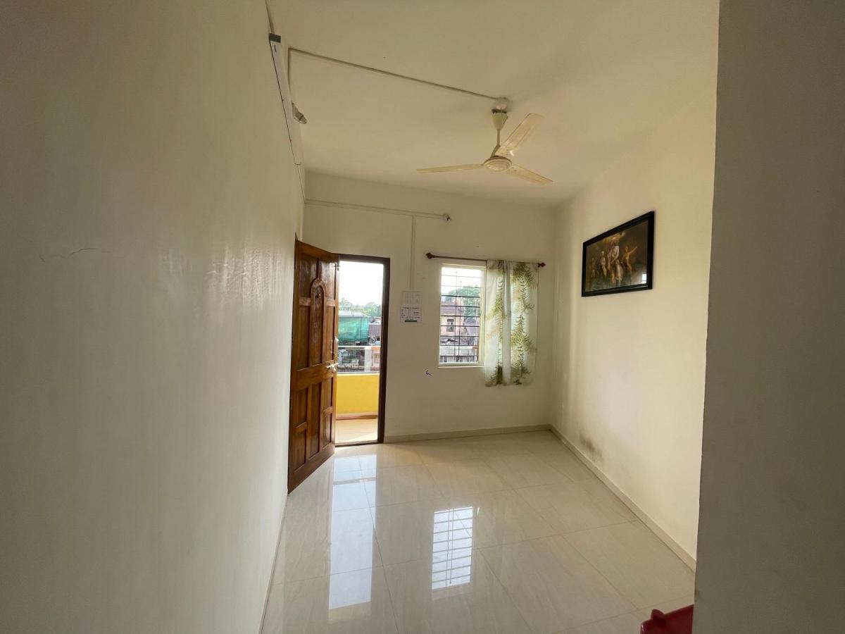 Shree Sadguru Krupa Yatri Niwas Kolhapur Exterior foto